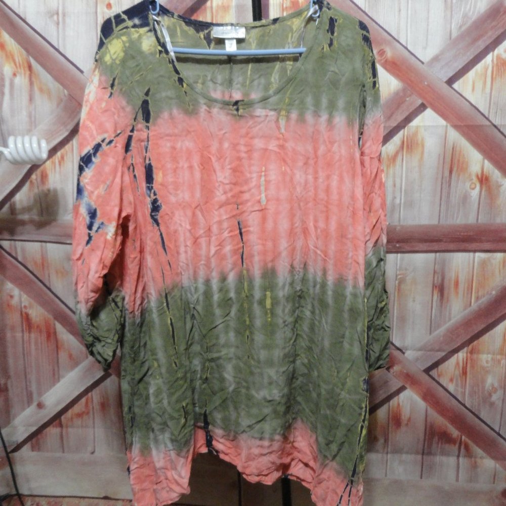 Dress barn funky boho style blouse~gently worn, Colorful~